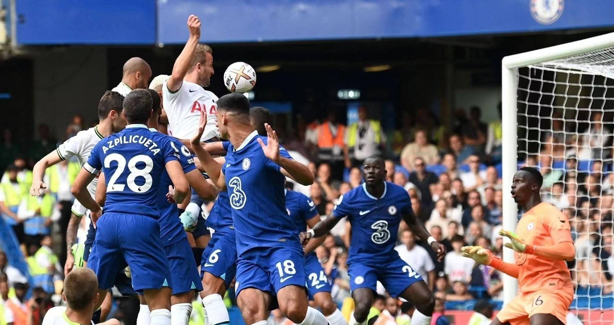 皮球如同被 皮球如同被