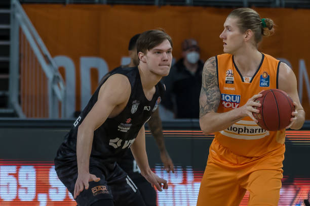 足的情况 足的情况