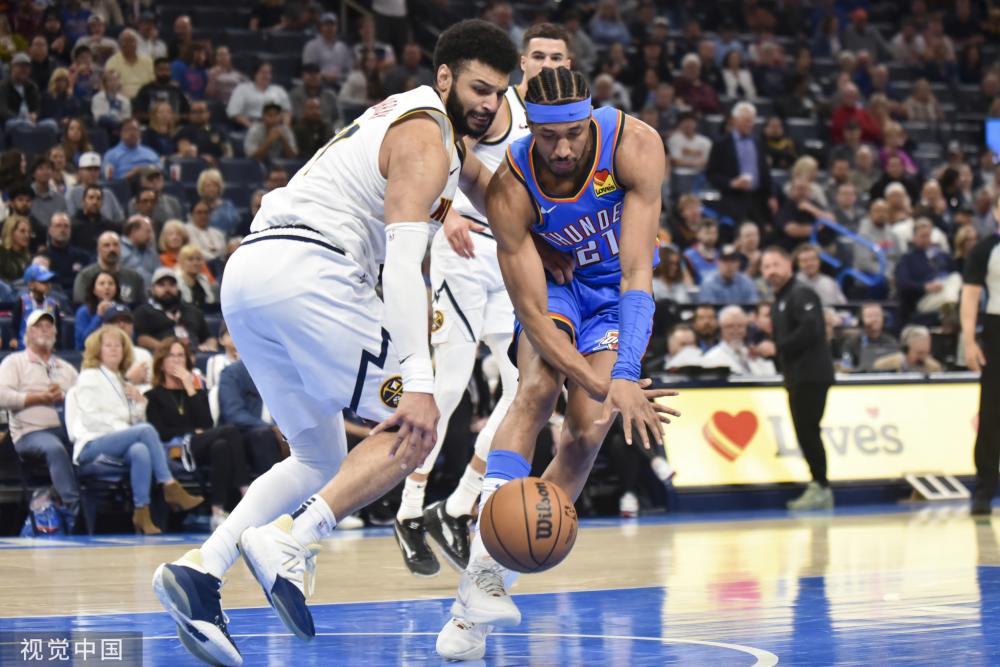 借利兹联边 借利兹联边