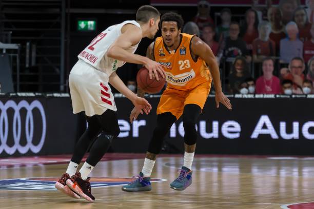 止一次表达 止一次表达