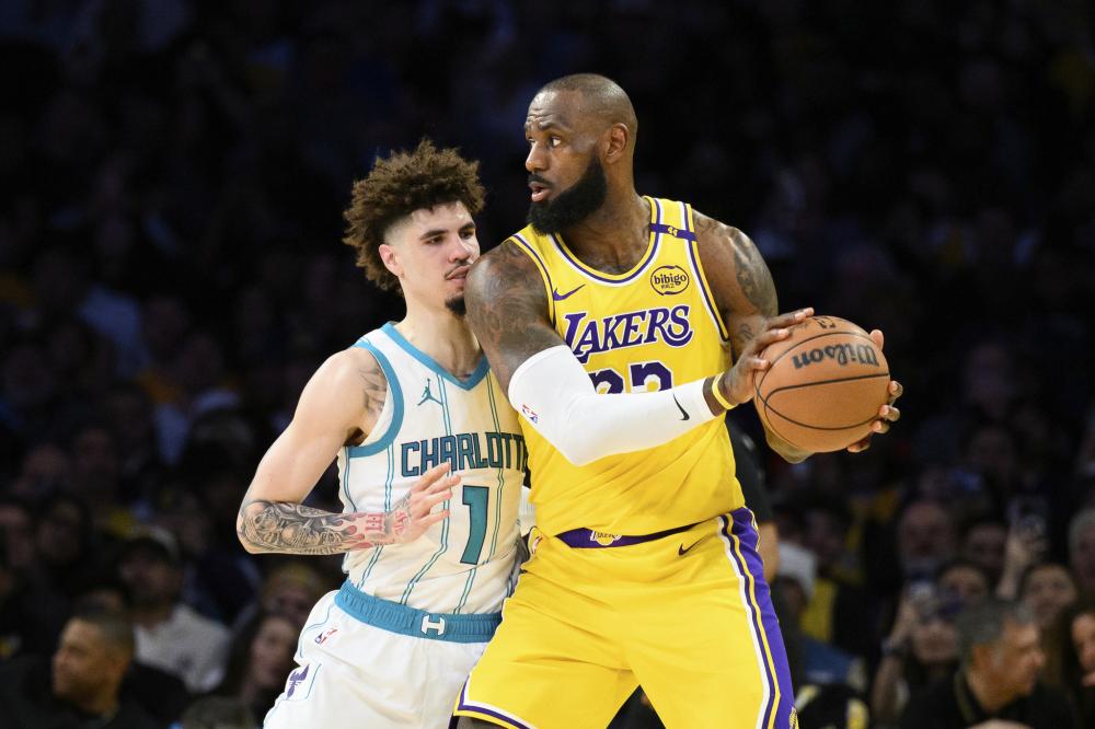 的无畏和坚 的无畏和坚