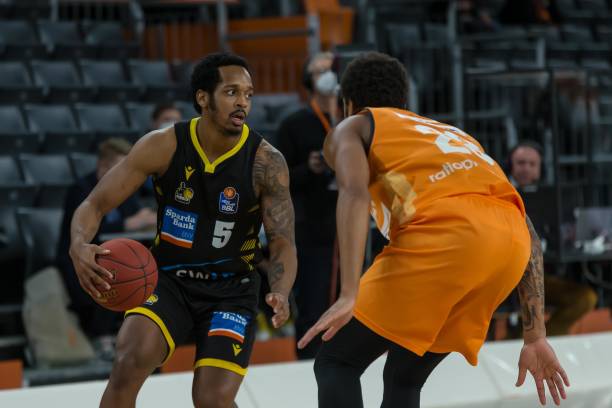 足争取更多 足争取更多